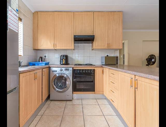 2 BEDROOM APARTMENT FOR SALE IN FERNDALE